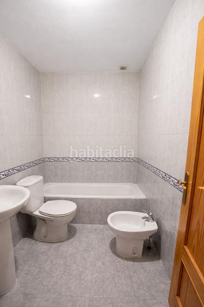 Foto bf19a21f-b66f-434e-8e70-7ceff5d2fea4. Casa aparellada amb aparcament a San Isidro - Campohermoso Níjar