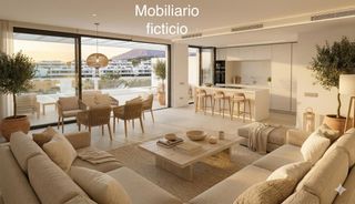 Apartment in Bahía de Marbella. Vista al mar, vista al golf y vista a la montaña. piso a estrena