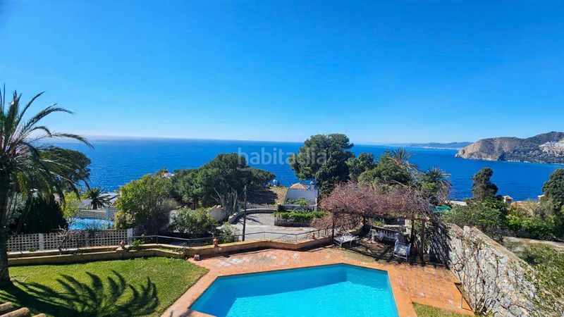 Foto b0e8cc87-1089-4886-942b-4cb2d75aac1a. Casa espectacular chalet independiente de 5 dormitorios con vistas panorámicas al mar ubicado en calle sin salida punta de la mona, l en Almuñécar