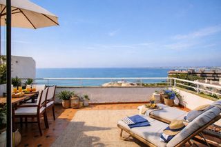 Ático  Carrer de brussel·les. Ático en primera línea de mar en salou, 3 terrazas y vistas espe