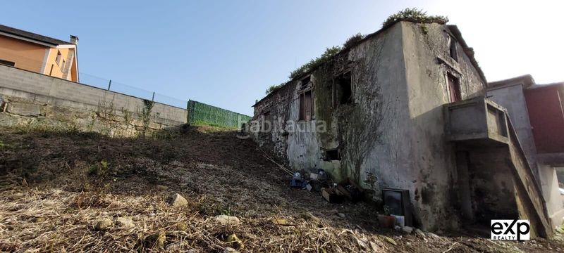 Foto 38ae2c49-1219-4583-895a-3bf86eae64c7. Casa conjunto de edificaciones en cangas , lugo en Foz
