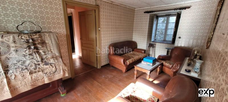 Foto 5ad4fb5b-687c-43c7-84b5-b3d53ea92642. Casa conjunto de edificaciones en cangas , lugo en Foz