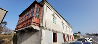 Casa a Foz. Conjunto de edificaciones en cangas  foz, lugo