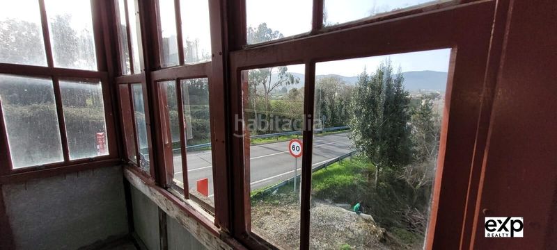 Foto a01e153b-6de3-4b6b-be52-ff40d51c0bcc. Casa conjunto de edificaciones en cangas , lugo en Foz