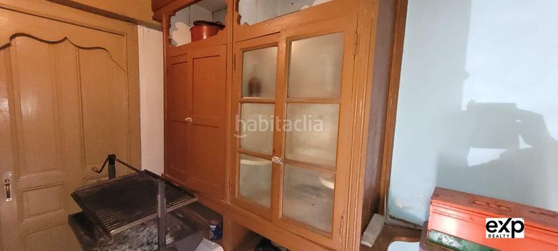 Foto ecab8f9a-9dbd-4bd0-be0b-3057259fbed8. Casa conjunto de edificaciones en cangas , lugo en Foz