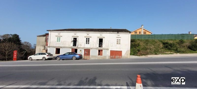 Foto efcb2d81-fb7b-4165-bd60-f4116c86e4fc. Casa conjunto de edificaciones en cangas , lugo en Foz