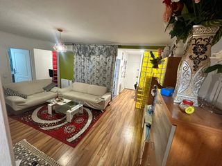 Etagenwohnung  Carrer carrer vint-i-un. Piso luminoso en bonavista con excelente conexión a tarragona