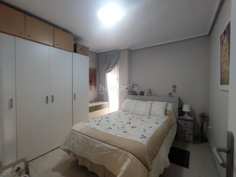 Foto 95b1cb3a-d474-46e7-bf79-14408064d6d4. Pis a Plaza Castelar - Mercado Central Elda