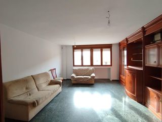 Casa aparellada a Calle Sants la Pedra