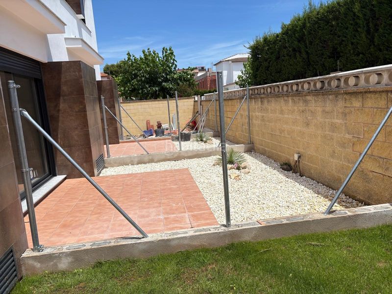 Foto ad4a1c0e-18f4-44f9-b3a7-487d5e759d9b. Casa adossada amb calefacció aparcament a Boverals-Saldonar Vinaròs