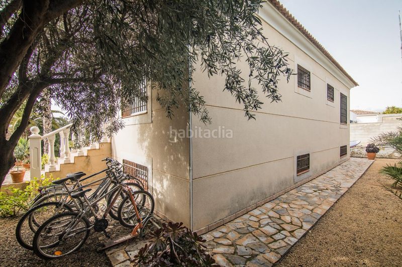Foto 1d194bec-f569-4ffa-b0a5-3c1443eb4677. Casa amb aparcament piscina a Busot