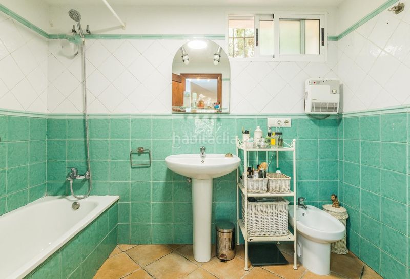 Foto 58e4ecbe-e3ec-4087-80bd-96d8df53f341. Casa amb aparcament piscina a Busot