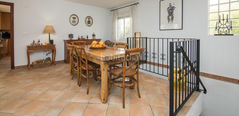 Foto 60824a7a-5375-4ebe-a9bd-978ffc79ace5. Casa amb aparcament piscina a Busot