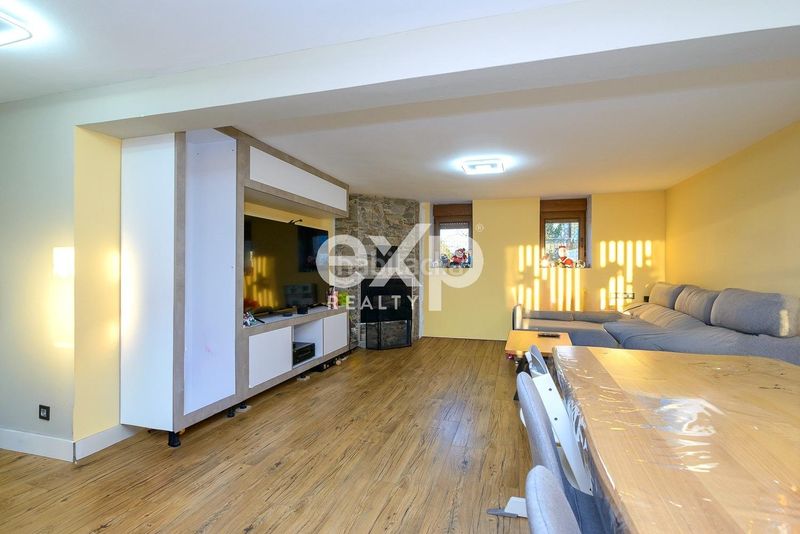 Foto d00b2f75-1add-41ab-bd13-b4fe2723f37d. Chalet in lugar pañeda nueva 36 in Parroquias Norte Siero