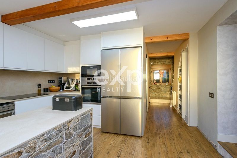 Foto fbc68a82-2598-43d0-b8ef-4c7907e42025. Chalet in lugar pañeda nueva 36 in Parroquias Norte Siero