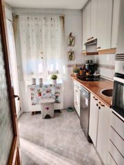 Appartamento  Calle de santo tomás de aquino. Dúplex en venta en azuqueca de henares