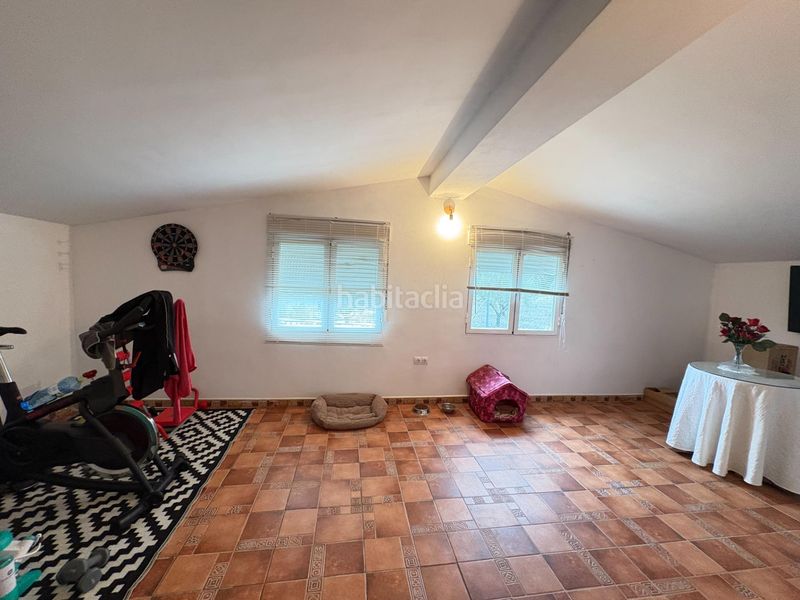 Foto 57b668b7-5cef-4e29-8e4f-8231fd15dfb3. Masia amb aparcament a Castalla