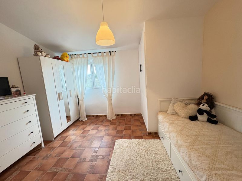 Foto 95547654-8a85-4bc6-a417-cdfe7333c96a. Masia amb aparcament a Castalla