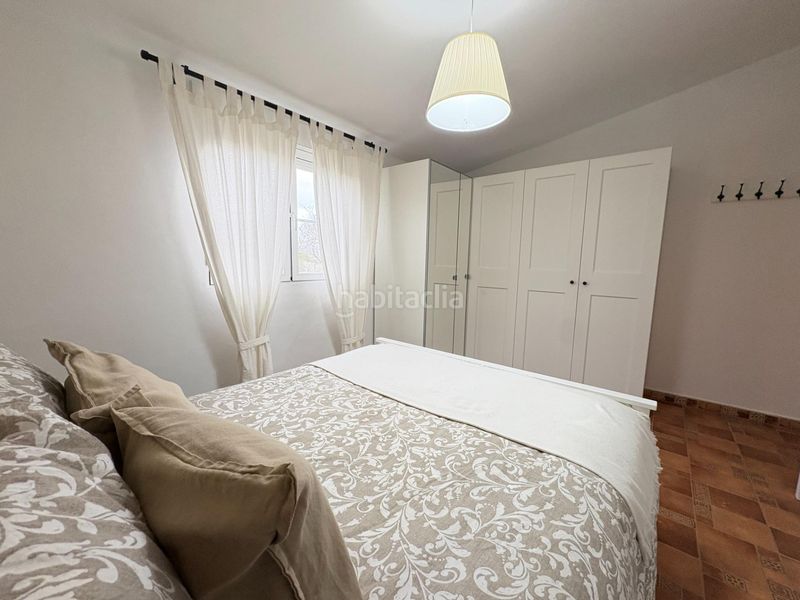 Foto f28fcbdd-eaf5-4b5d-92dc-de1d5c3123e1. Masia amb aparcament a Castalla