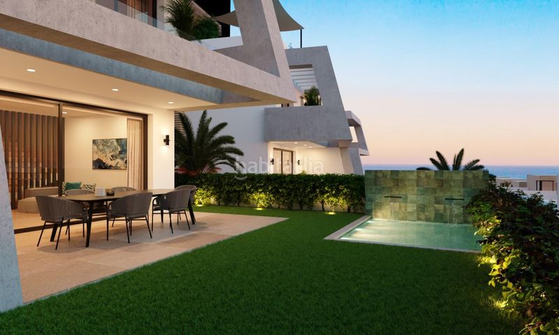 Foto b16532ac-1547-46ae-bb9e-8dd8c2b60ae8. Casa adossada a Elviria Marbella