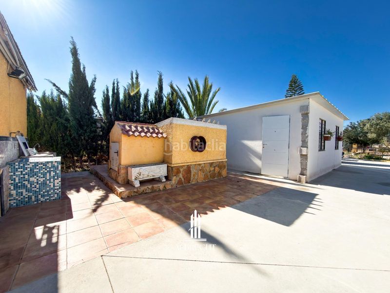 Foto 282d2363-e564-408f-a343-9a5d55b9548e. Casa amb calefacció piscina a La Marina Elche / Elx