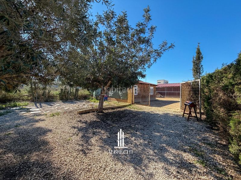 Foto aa8aac70-f4d1-4875-9b79-596f9e2ac452. Casa amb calefacció piscina a La Marina Elche / Elx