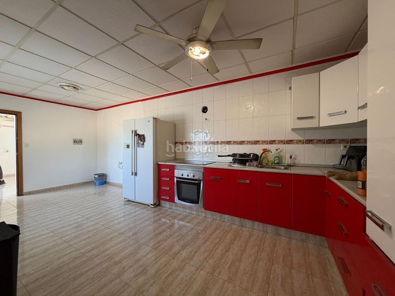 Foto e4e23737-f629-40a5-ae64-e302df44fabb. Casa amb calefacció piscina a La Marina Elche / Elx