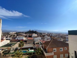 Etagenwohnung in Sax. Luminoso piso vpo en esquina con garaje, trastero y piscina comu