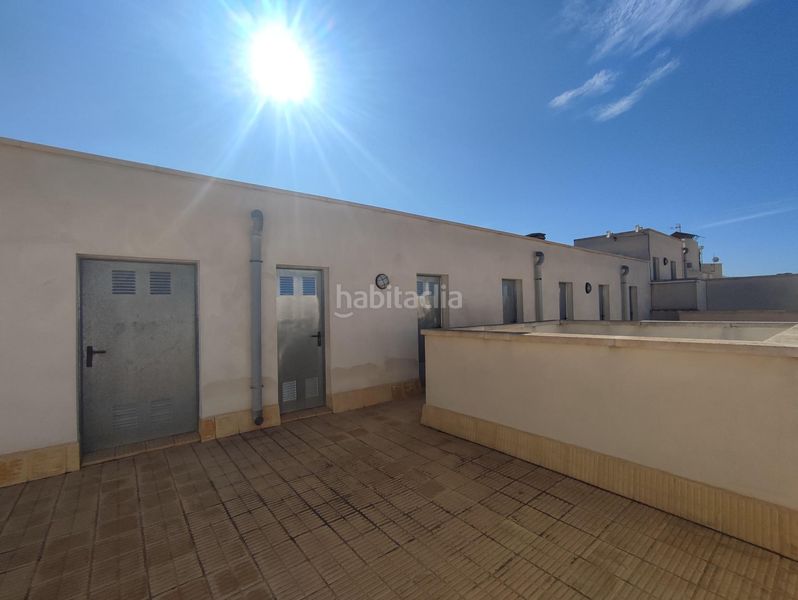 Foto c19e9209-9e58-4625-b2f1-ea8c5826e9cb. Piso luminoso piso vpo en esquina con garaje, trastero y piscina comunitaria en Sax