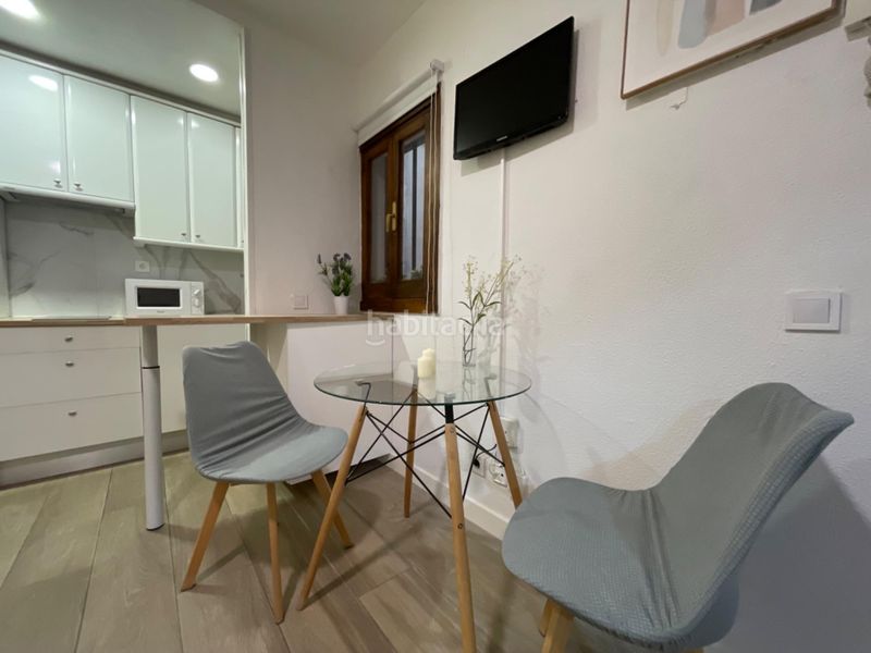 Foto 4c31e482-1091-4609-be96-e96f4a5e0a75. Estudi amb calefacció a Embajadores-Lavapiés Madrid