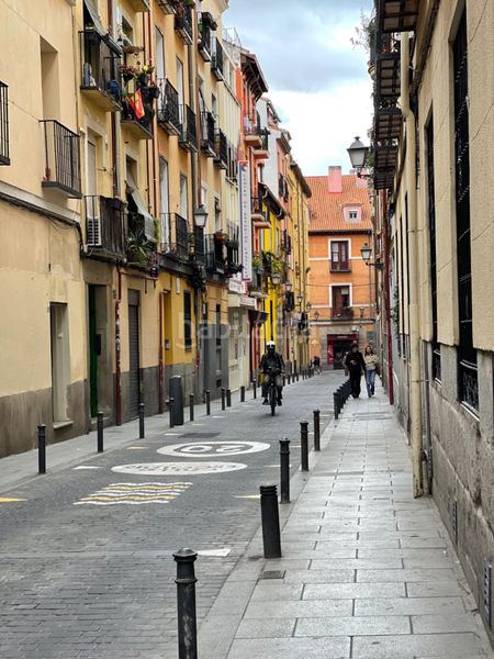 Foto 7121e2b0-ef73-4808-8274-fa4a8716b192. Estudi amb calefacció a Embajadores-Lavapiés Madrid