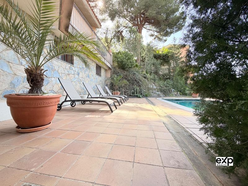 Foto 593242d4-7537-46c8-809e-24745cbd62fe. Xalet amb calefacció aparcament piscina a Urbanitzacions Mataró