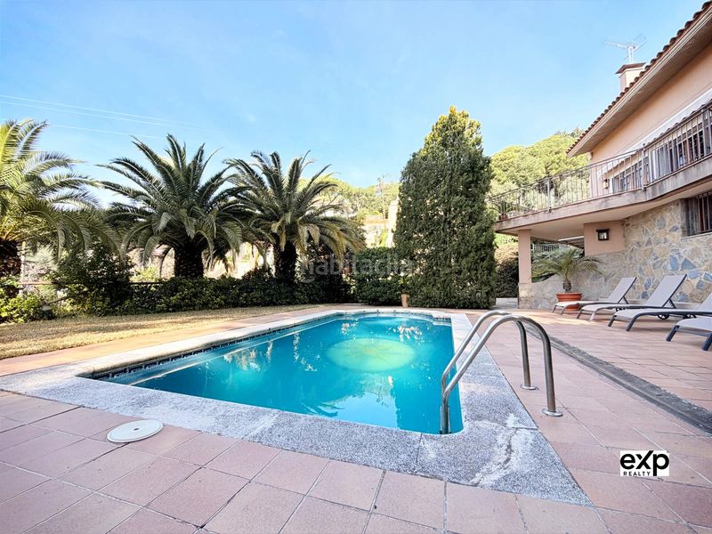 Foto ada8f259-c096-41b4-9fba-2dd6e11ee4d6. Xalet amb calefacció aparcament piscina a Urbanitzacions Mataró