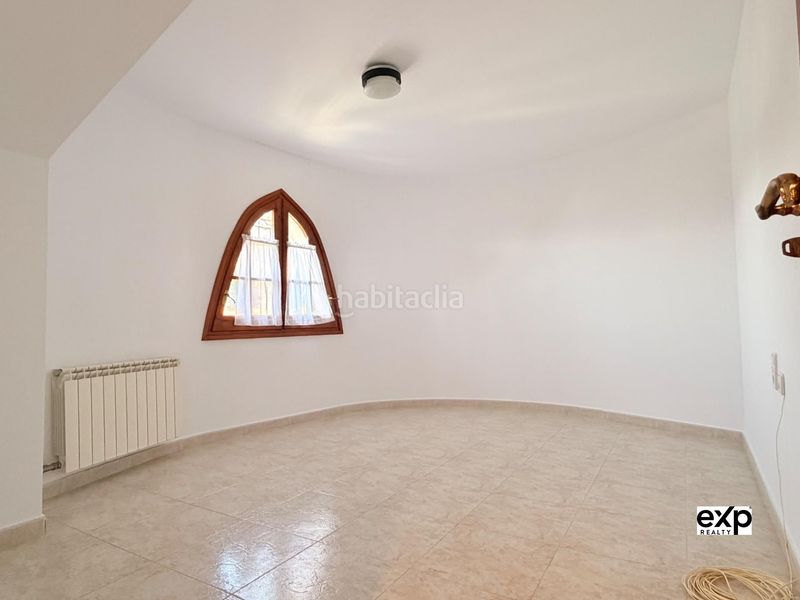 Foto e867fa4c-ebed-4daf-b146-5c63b81dd806. Xalet amb calefacció aparcament piscina a Urbanitzacions Mataró