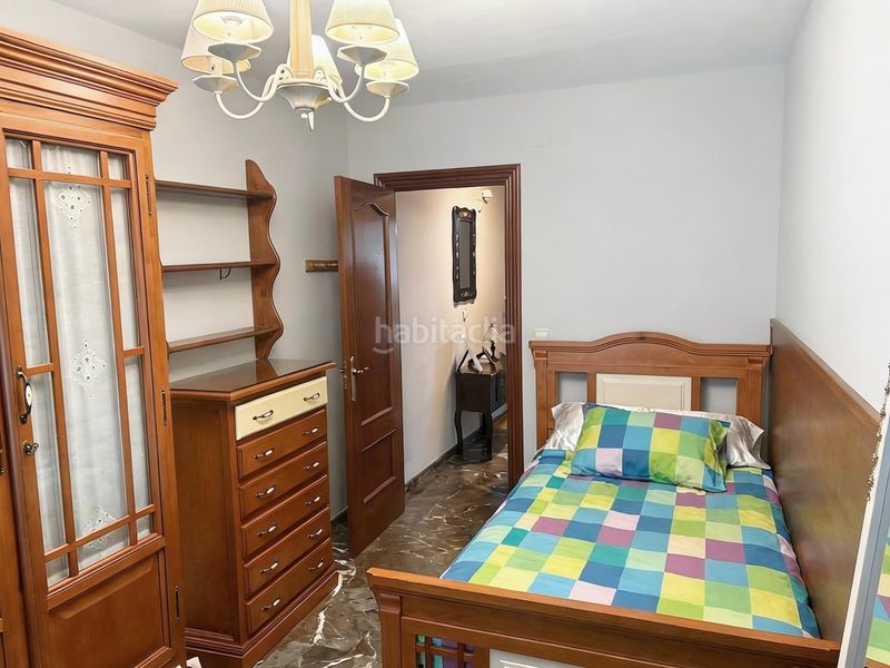 Foto f1a343fd-cc87-4076-b1c3-1105afd4c99b. Casa amb calefacció aparcament a Mengíbar