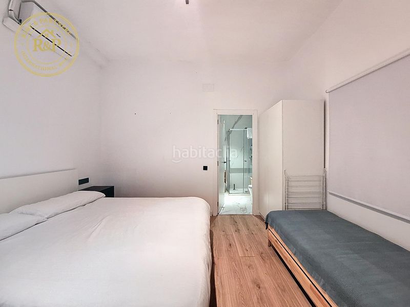 Foto 73def848-e97b-40c3-9004-e3f7d33af871. Pis a La Font d´en Fargues Barcelona