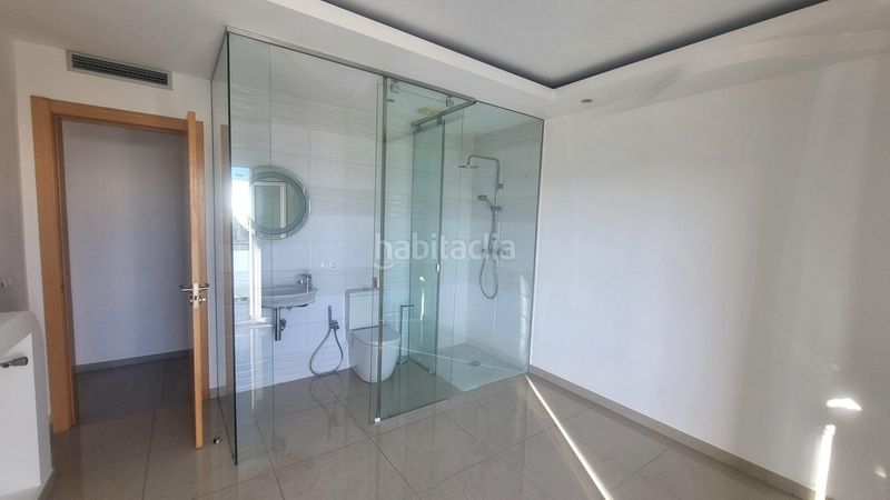 Foto 609bfd31-e5c9-41f8-8659-c8f56e31acd9. Haus mit heizung in Fornells de la Selva