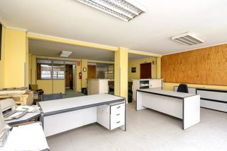 Büro in Calle de la cámara 65. Oficina en venta en calle la cámara, avilés  95.000