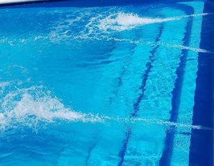 Chalet  Sierra de la camorra. Exclusivo chalet con casa de invitados y piscina en mollina park