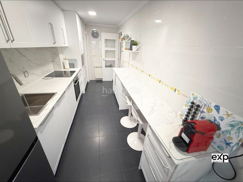 Foto 6997e276-4732-4c27-bc34-98b33a7bf2f2. Pis a plaza plaza barqueras 4 a Llanes pueblo Llanes