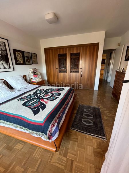 Foto d86eaea8-ab1a-41a1-9d70-ab8d80e90a06. Casa adossada amb calefacció aparcament piscina a Madrid