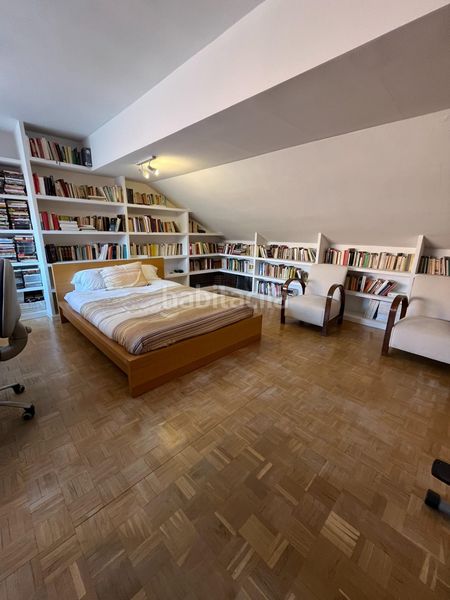 Foto ebfd68be-e9eb-47dd-87a3-9d5c69c5557d. Casa adossada amb calefacció aparcament piscina a Madrid