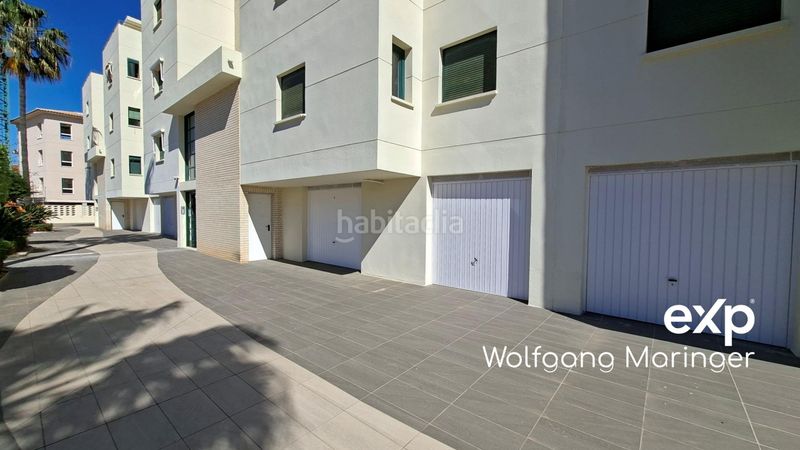 Foto e7cc4add-89d5-45ac-9451-146893e0c5b0. Àtic amb calefacció aparcament piscina a Oliva nova Oliva