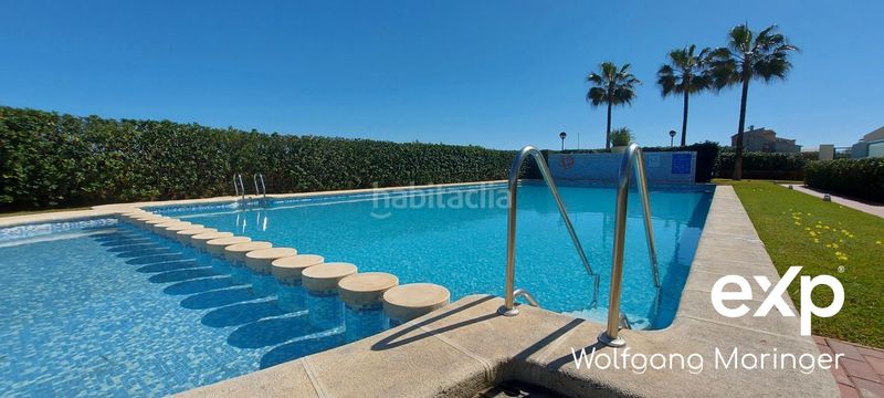 Foto e93895d5-94d9-4dea-a49a-fc7cb227acae. Àtic amb calefacció aparcament piscina a Oliva nova Oliva