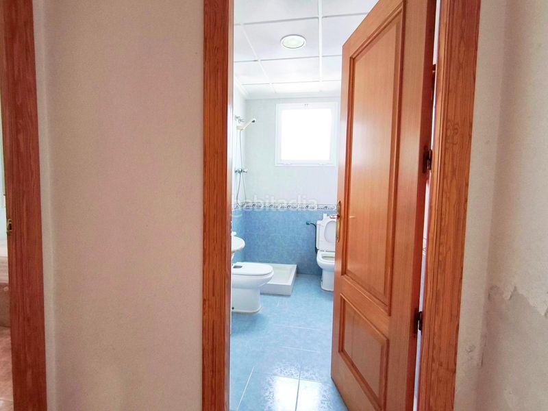 Foto 9517b8e3-4f35-49f7-a86a-efabd30f710d. Casa amb aparcament a Las Bayas Elche / Elx