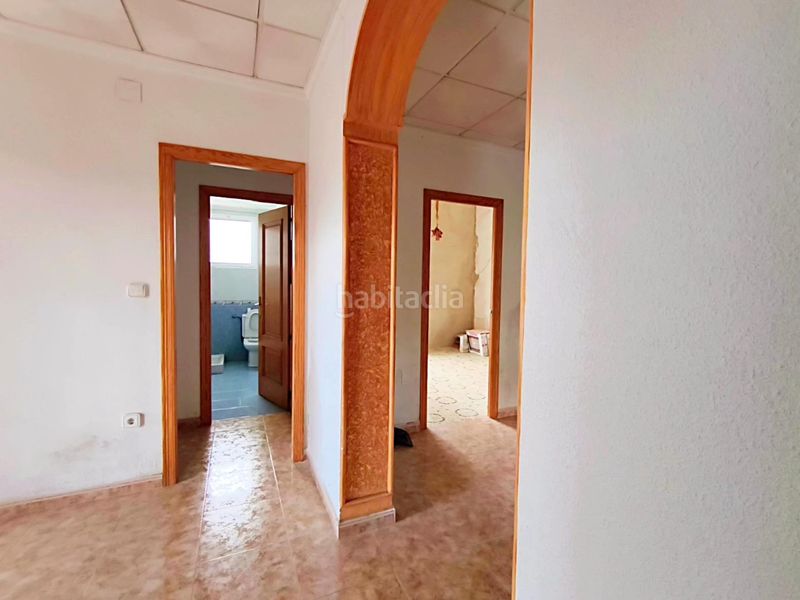 Foto ca38fc70-7889-4879-b495-52c7b7d13956. Casa amb aparcament a Las Bayas Elche / Elx