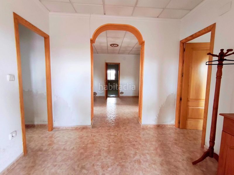 Foto dd22fdd8-b7db-4fce-aeee-8ff8927d6890. Casa amb aparcament a Las Bayas Elche / Elx