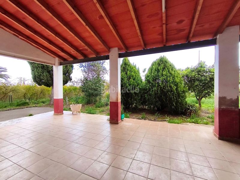 Foto ef992498-153d-40ae-b454-1d7e6b1c57b6. Casa amb aparcament a Las Bayas Elche / Elx