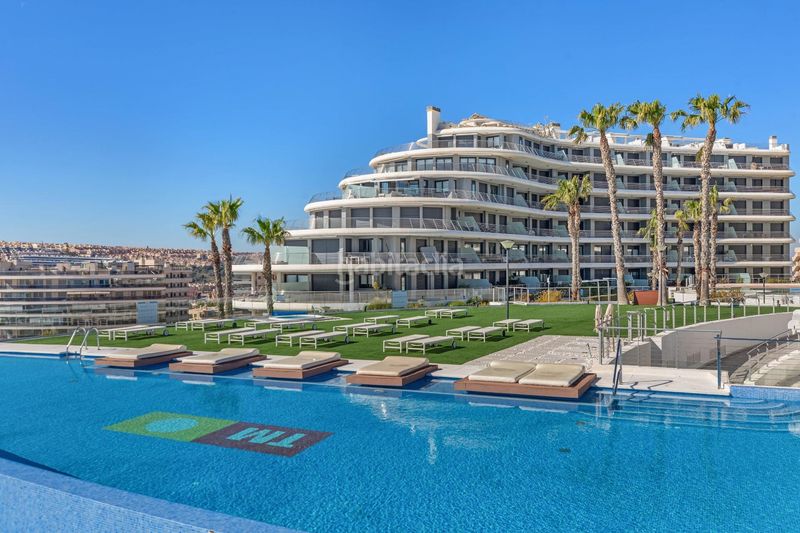 Foto 48a1f0bb-7ddc-4191-afb8-a4ac6d955674. Apartament amb aparcament piscina a Los Arenales del Sol Elche / Elx