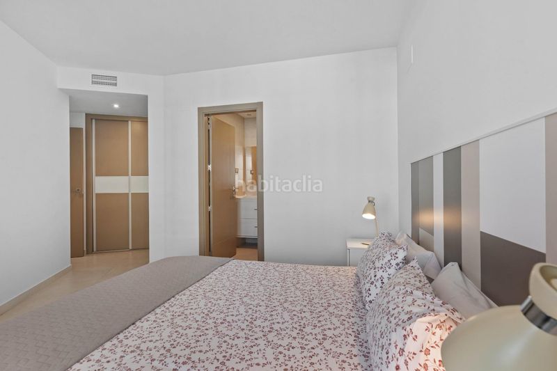 Foto 51e820f5-afe9-436a-8cc0-3177e74216a8. Apartament amb aparcament piscina a Los Arenales del Sol Elche / Elx